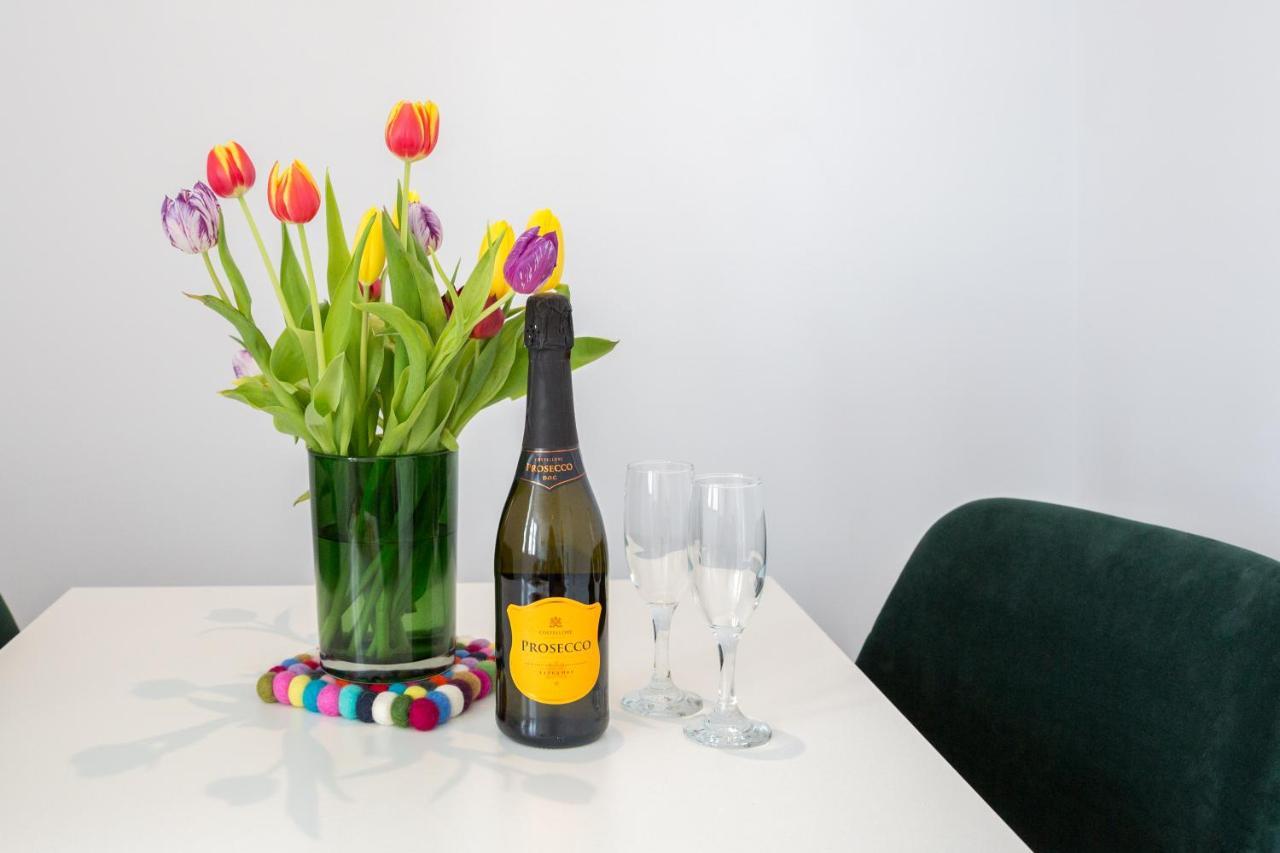 Chester Stays - Lovely Apartment In The Heart Of Chester With Free Parking Экстерьер фото